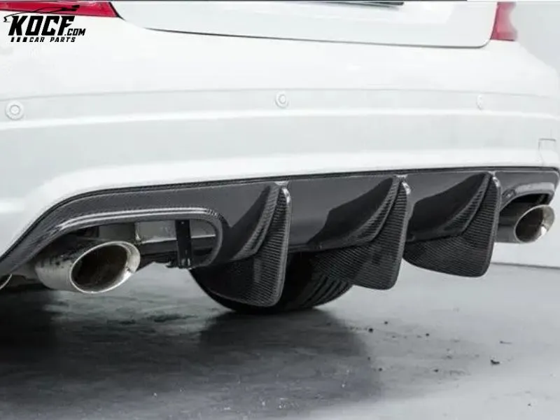 Big fin style carbon fiber rear diffuser Spoiler lip for Mercedes Benz C63 W204 2009-11 Prefacelift