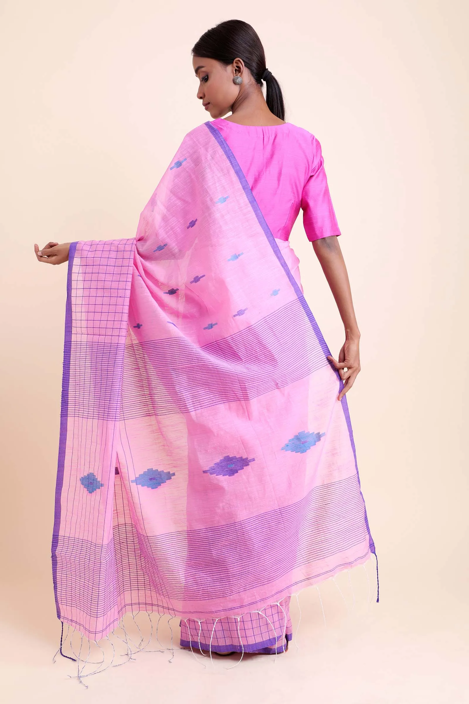 Gulaabi Shaam Cotton Blend Saree