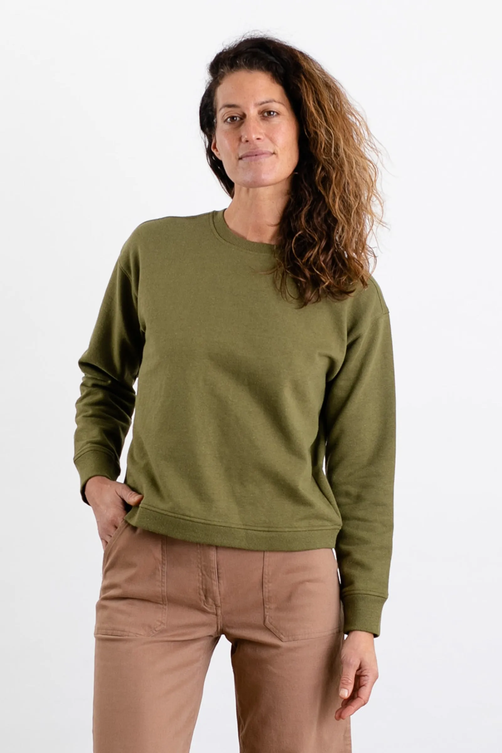 Hawthorne Boxy Crew Sweatshirt / Olive