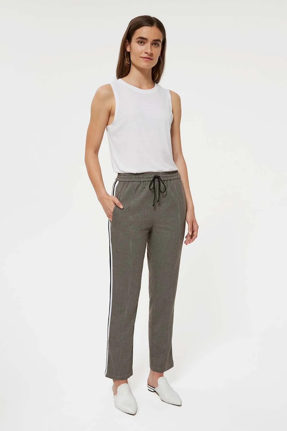 Nora Pant